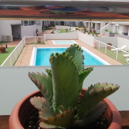 Blue Ocean Corralejo: Sunny Terrace, Pool, Wifi Apartment Bagian luar foto