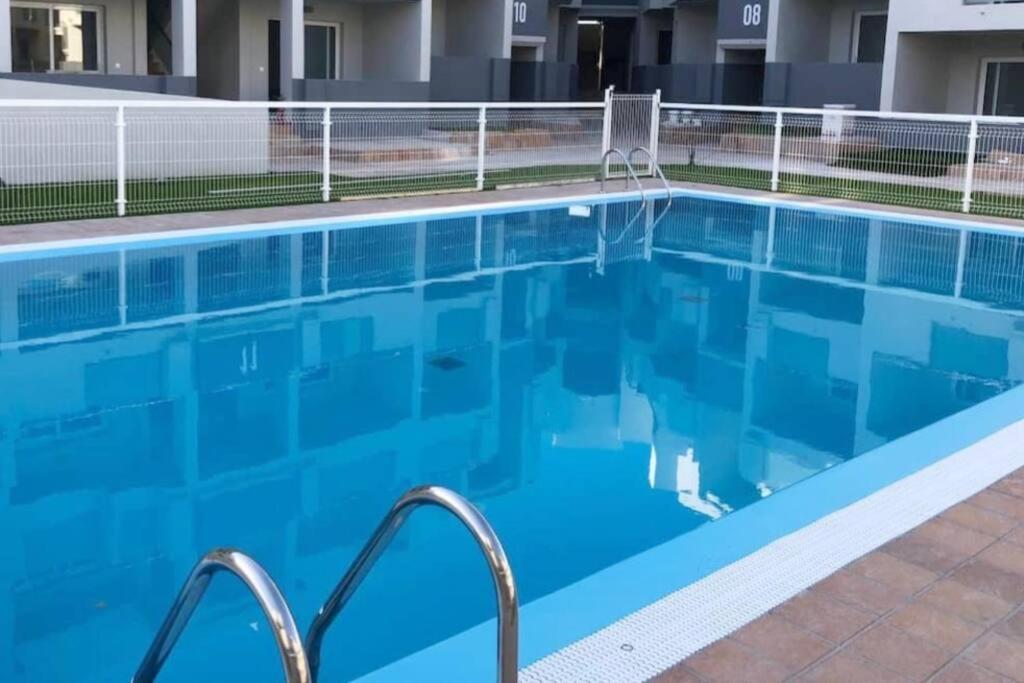 Blue Ocean Corralejo: Sunny Terrace, Pool, Wifi Apartment Bagian luar foto